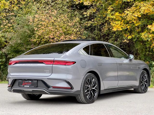 BYD Han Executive Vierwielaandrijving