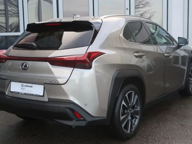 Lexus UX 250h Style Edition
