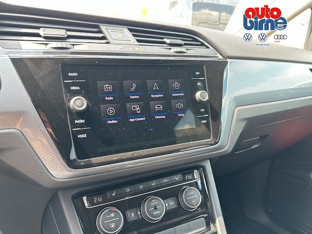 Volkswagen Touran 1.5 TSI DSG