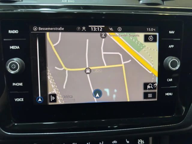 Volkswagen Touran 1.5 TSI R-Line