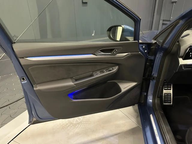 Volkswagen Golf 1.5 eTSI DSG