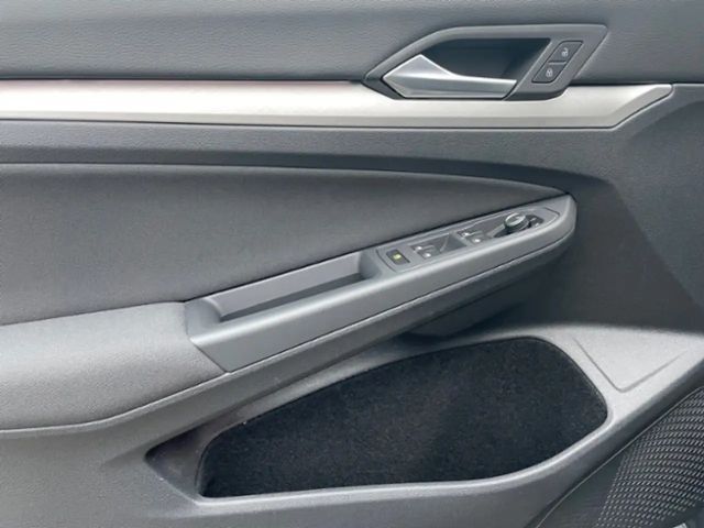 Volkswagen Golf 1.0 TSI Golf VIII Life