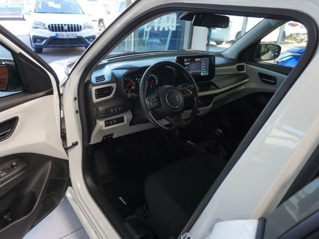 Suzuki Swift Club Hybrid