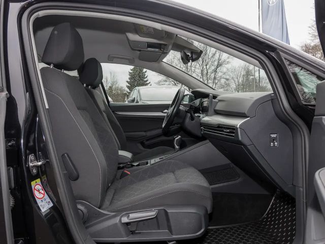 Volkswagen Golf 1.5 TSI Golf VIII Life