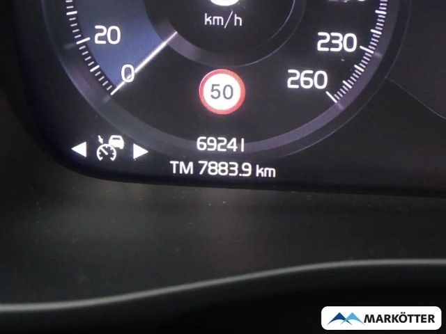 Volvo XC40 Dark Plus Recharge