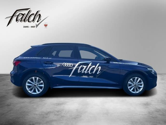 Audi A3 30 TFSI Sedan