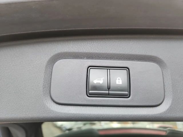 Nissan Qashqai DIG-T Tekna