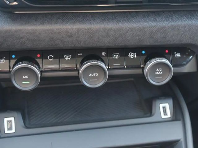 Citroën C4 PureTech Shine