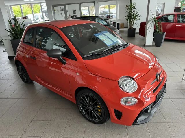 Abarth 695 1,4 180PS Klima...