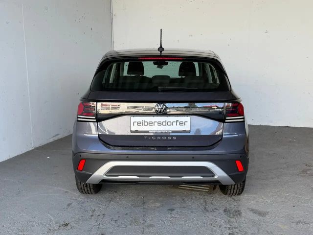 Volkswagen T-Cross 4Me TSI