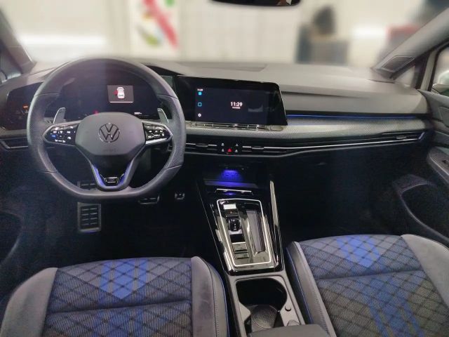 Volkswagen Golf 2.0 TSI 4Motion DSG Golf VIII