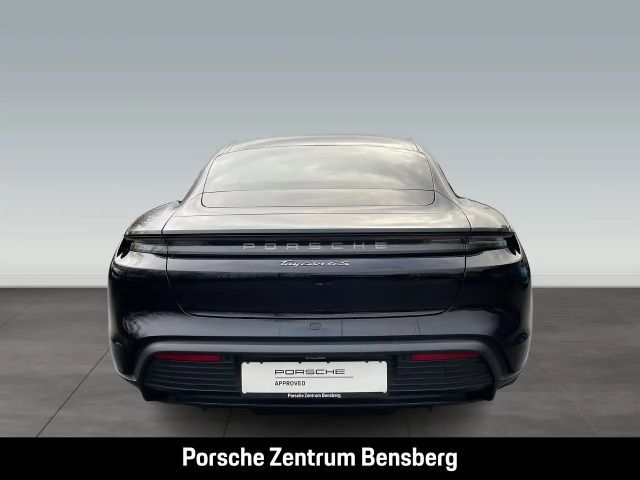Porsche Taycan 4S