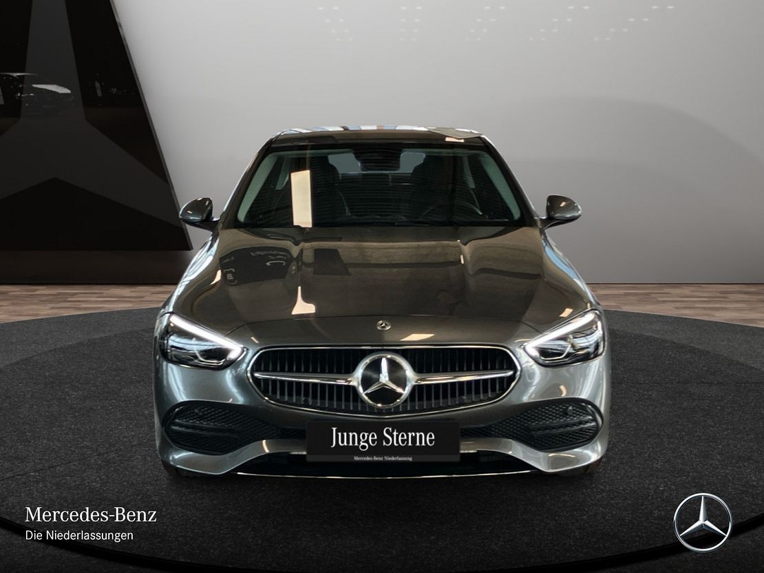 Mercedes-Benz C 180 AVANTGARDE Sedan