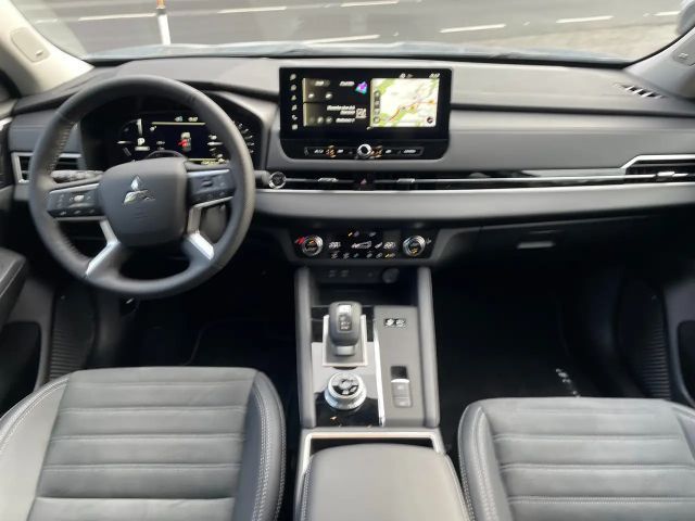 Mitsubishi Outlander Intense PHEV