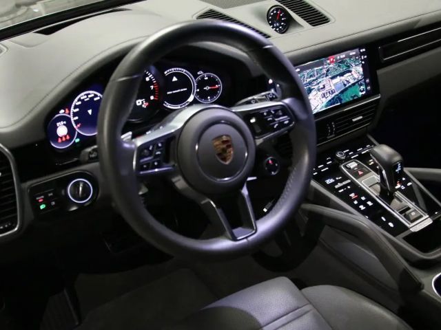 Porsche Cayenne GTS
