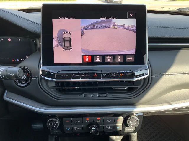 Jeep Compass Altitude Hybrid