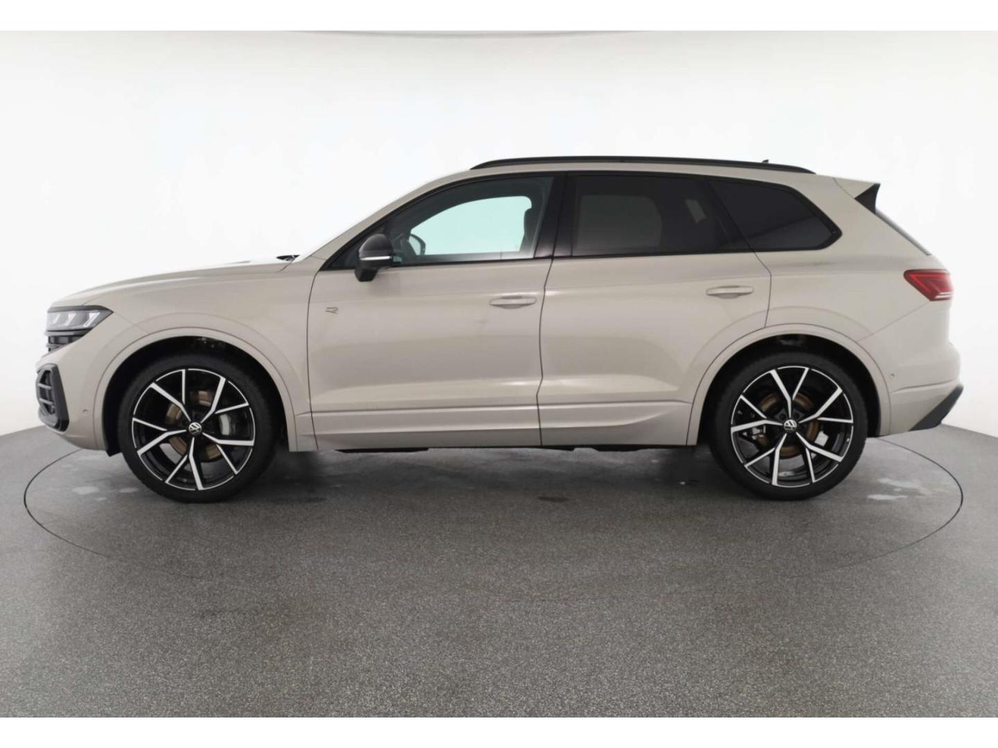 Volkswagen Touareg 3.0 V6 TDI 4Motion R-Line Style