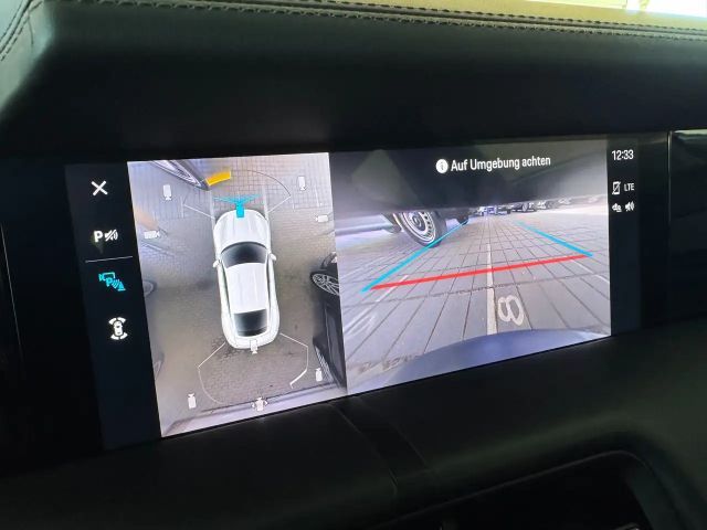 Porsche Taycan S Turbo