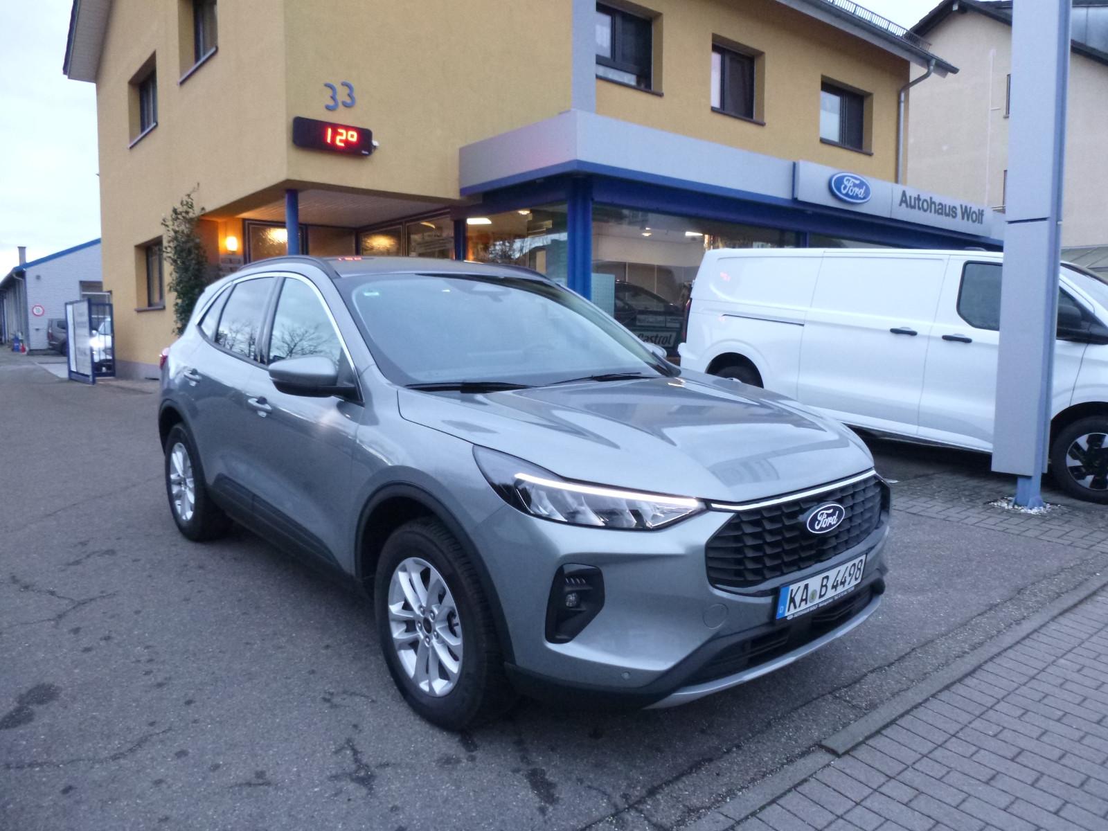 Ford Kuga Plug in Hybrid Titanium