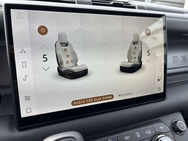 Land Rover Defender 110