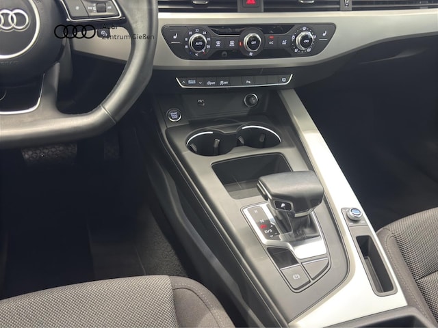 Audi A4 40 TFSI Avant S-Tronic