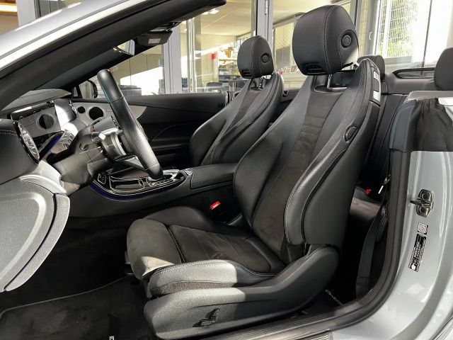 Mercedes-Benz E 200 AMG Line Cabriolet