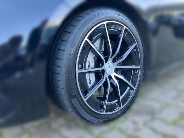 Mercedes-Benz A 35 AMG 4MATIC AMG Line