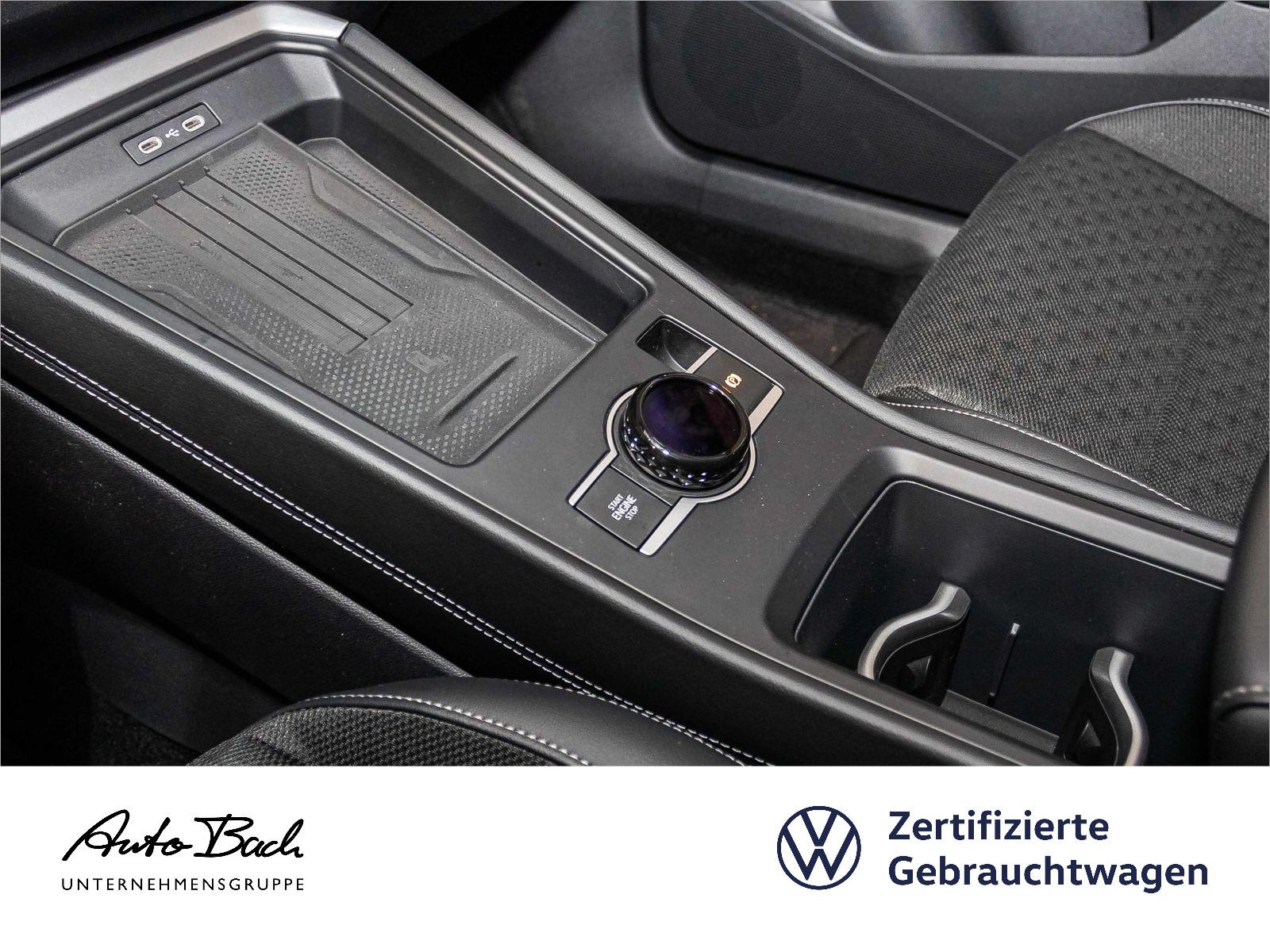 Volkswagen T-Roc 1.5 eTSI DSG R-Line Style