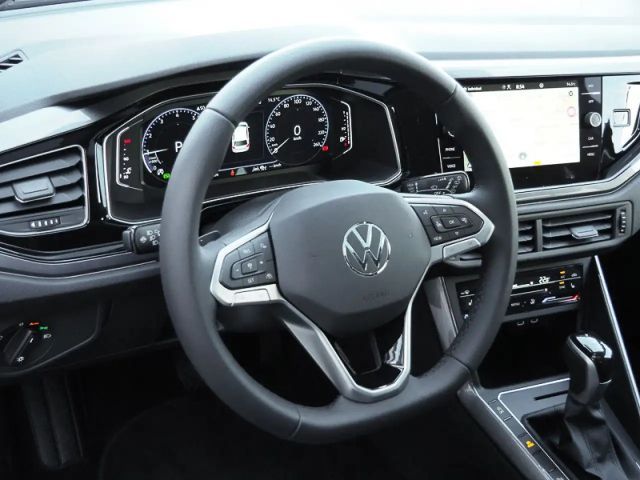 Volkswagen Polo 1.0 TSI DSG Style