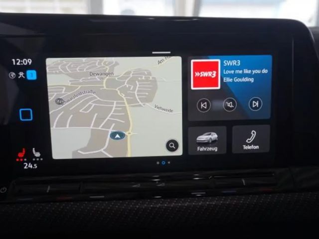 Volkswagen Golf DSG R-Line