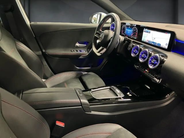 Mercedes-Benz A 200 AMG Line