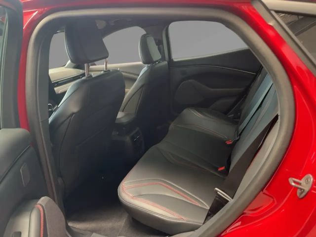 Ford Mustang Mach-E AWD Premium