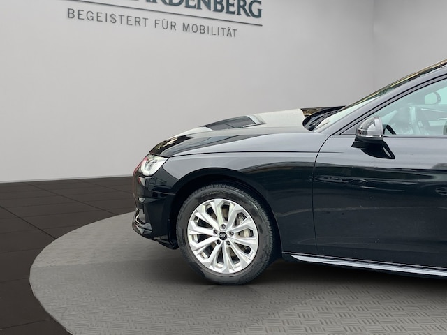 Audi A4 40 TFSI Avant Quattro S-Tronic