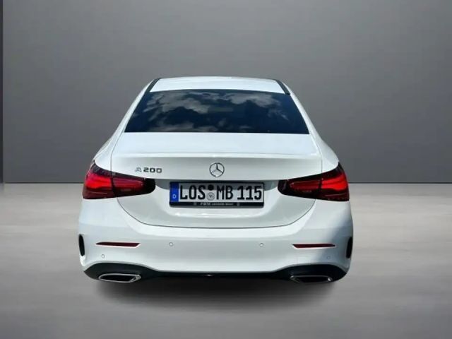 Mercedes-Benz A 200 AMG Line