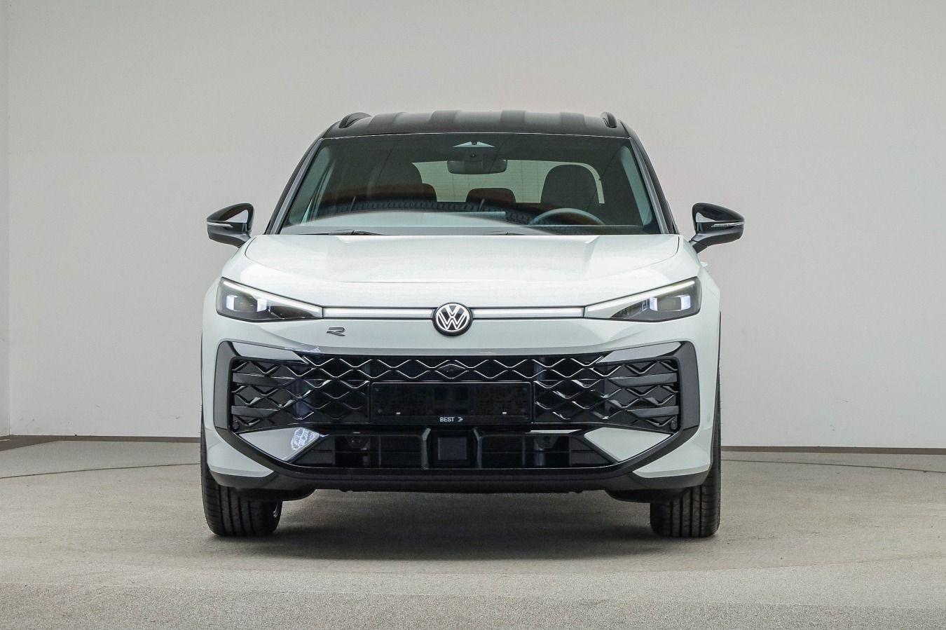 Volkswagen T-Roc 1.5 eTSI DSG IQ.Drive R-Line