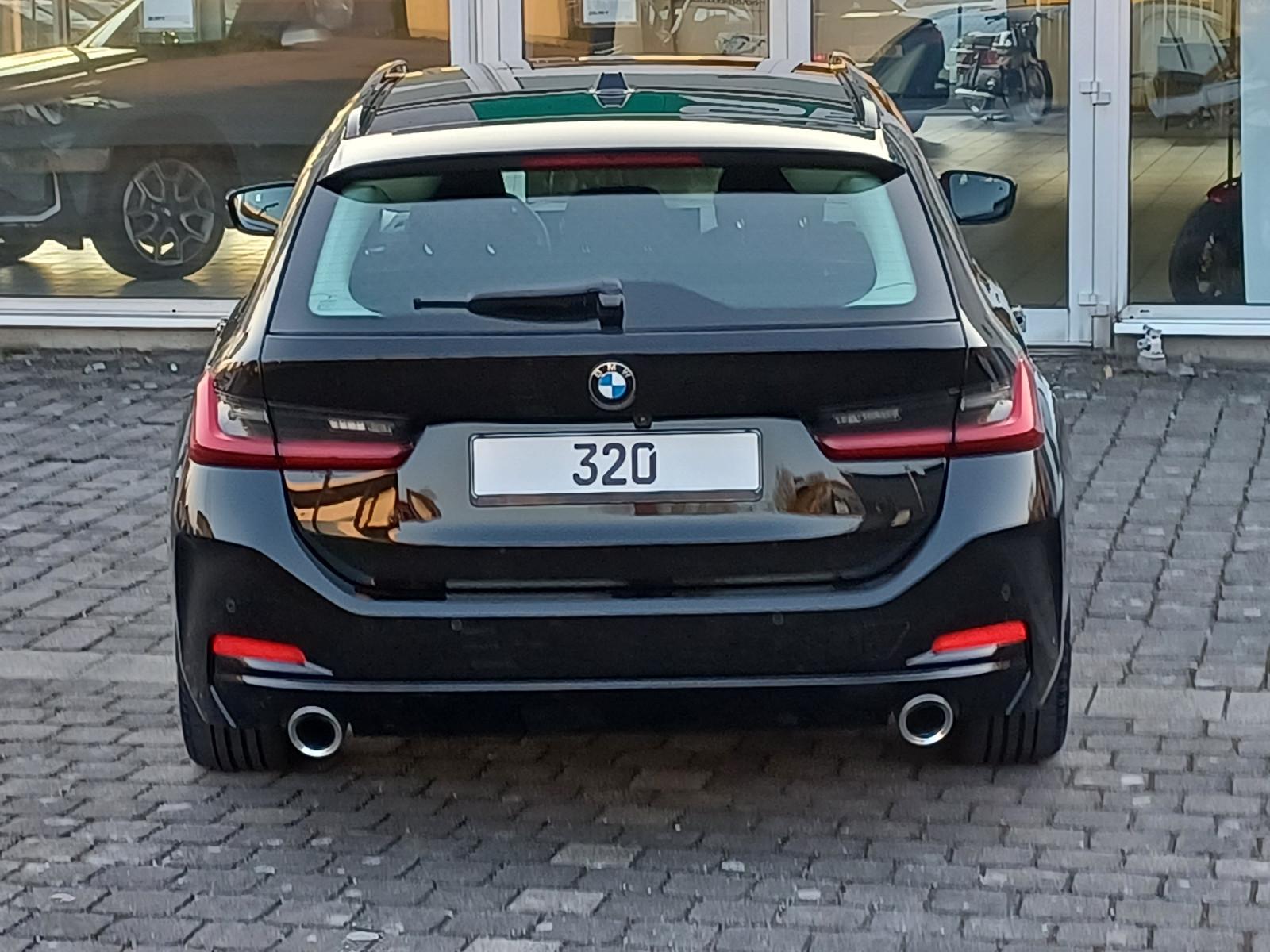 BMW 320 320d Touring xDrive