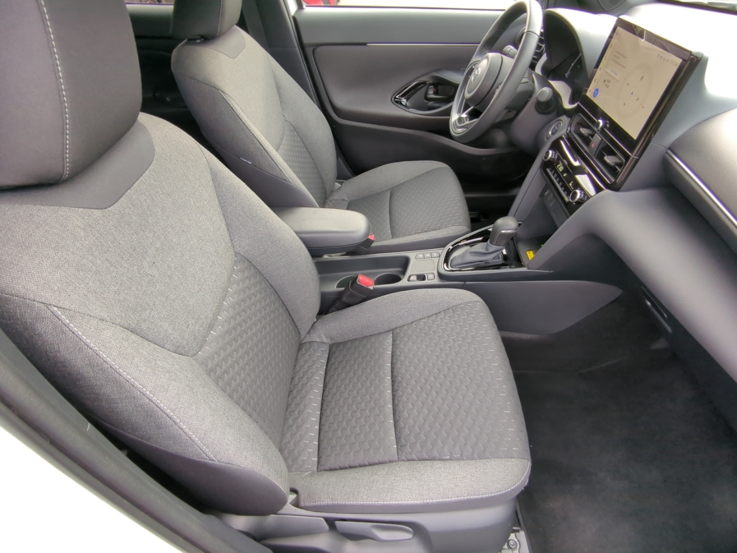 Toyota Yaris Cross 4x2 5-deurs Plus