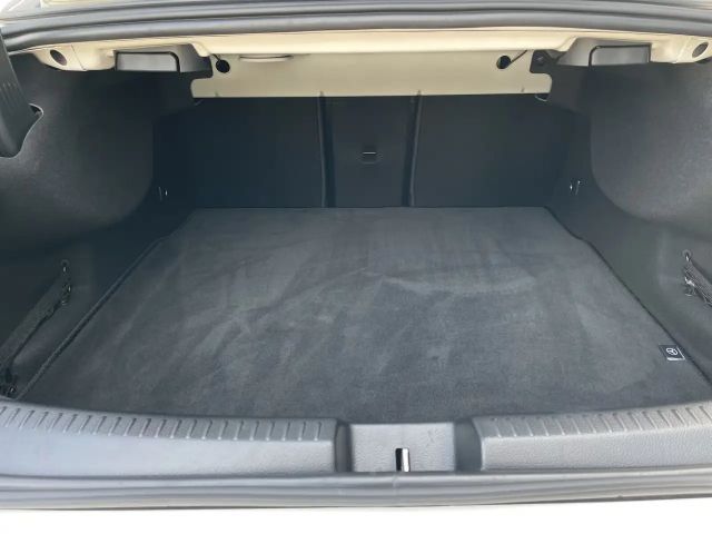 Mercedes-Benz CLA 180 AMG Line Coupé