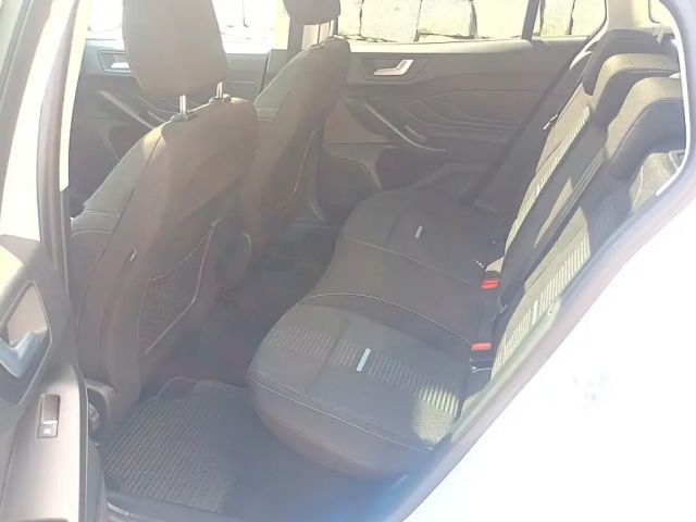 Ford Focus Active Wagon