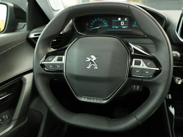 Peugeot E-2008 Active Pack