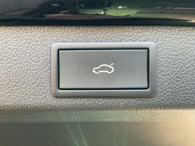 Skoda Superb 2.0 TDI Combi Sportline