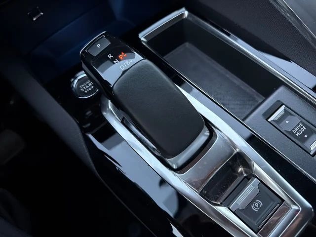 Peugeot 3008 1.6 225 A llure LED+Navi+SHZ+2xKlima+Kam.