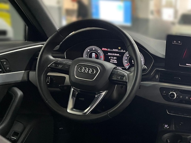 Audi A4 40 TDI Avant S-Line S-Tronic