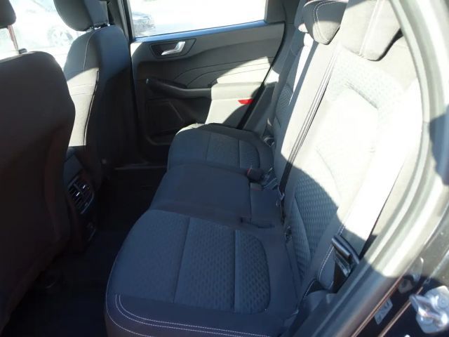 Ford Kuga AWD Cool & Connect Hybrid