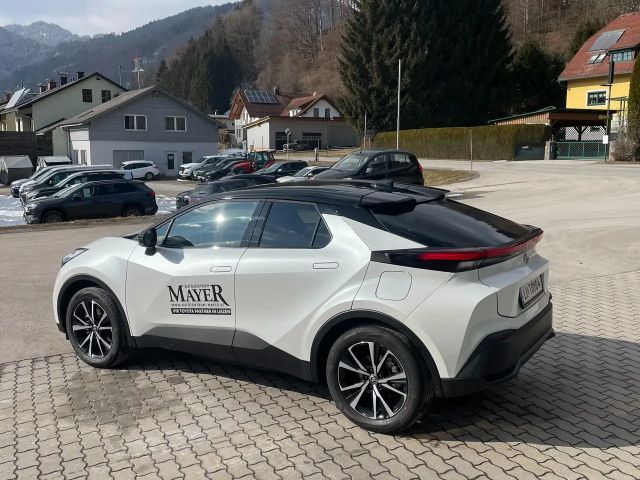 Toyota C-HR Active Hybride Plug-in
