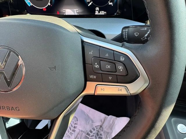 Volkswagen Golf 1.5 TSI Golf VIII