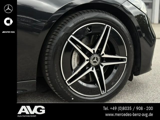 Mercedes-Benz C 180 AMG Line Sedan