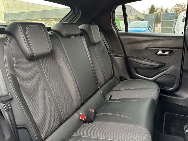 Peugeot 208 GT-Line Hybrid