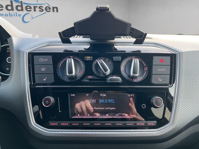 Volkswagen up! Active