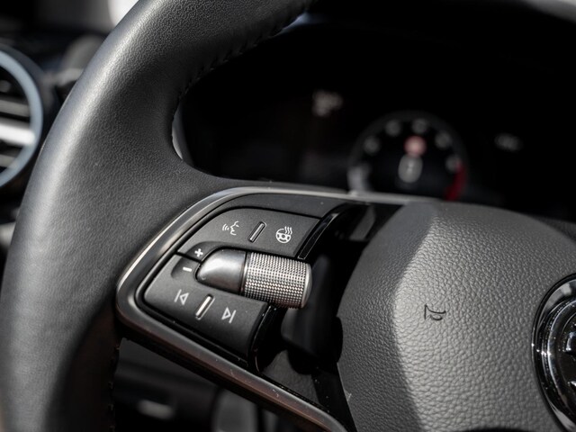 Skoda Fabia 1.0 MPI 5-GANG SpurH SoundSys